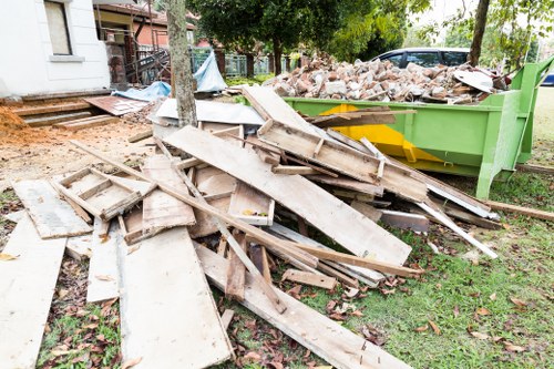 Efficient waste removal during garage clearance